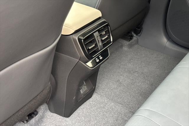 2023 Lexus RZ 450e Premium