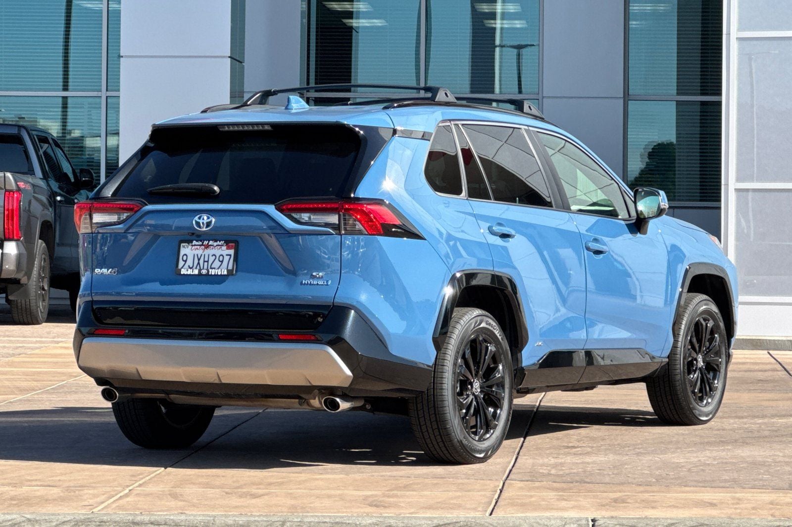 2024 Toyota RAV4 Hybrid SE