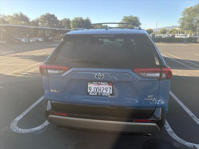 2024 Toyota RAV4 Hybrid SE