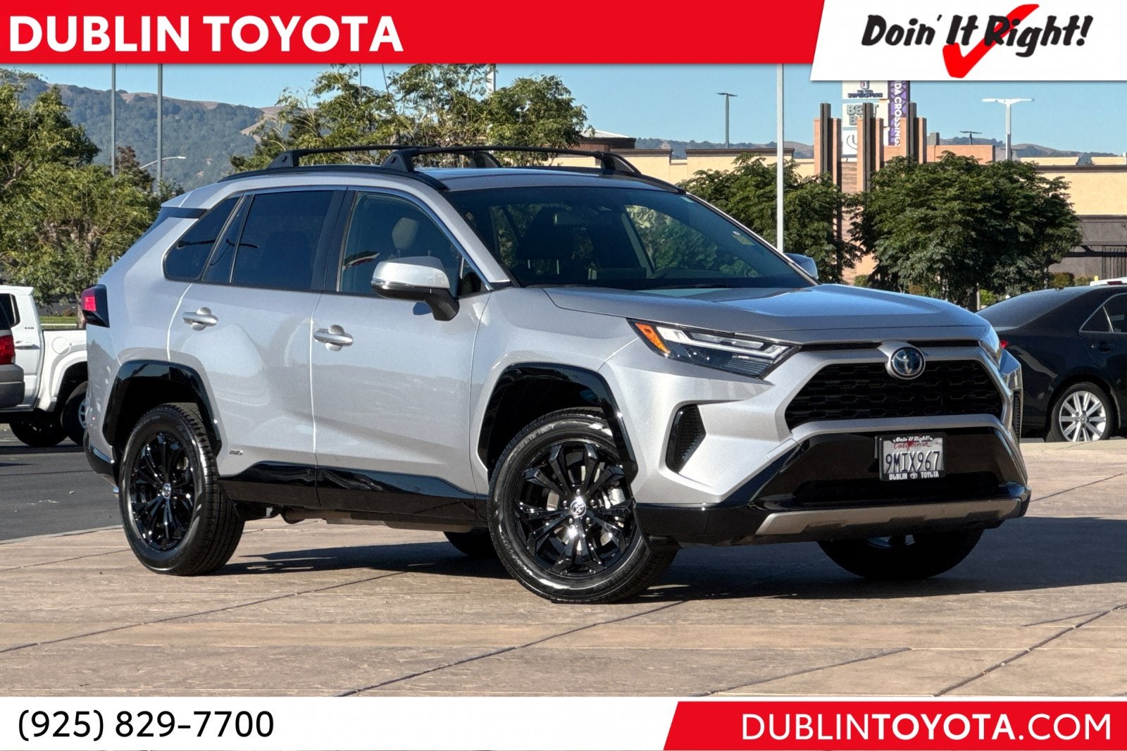 2024 Toyota RAV4 Hybrid SE