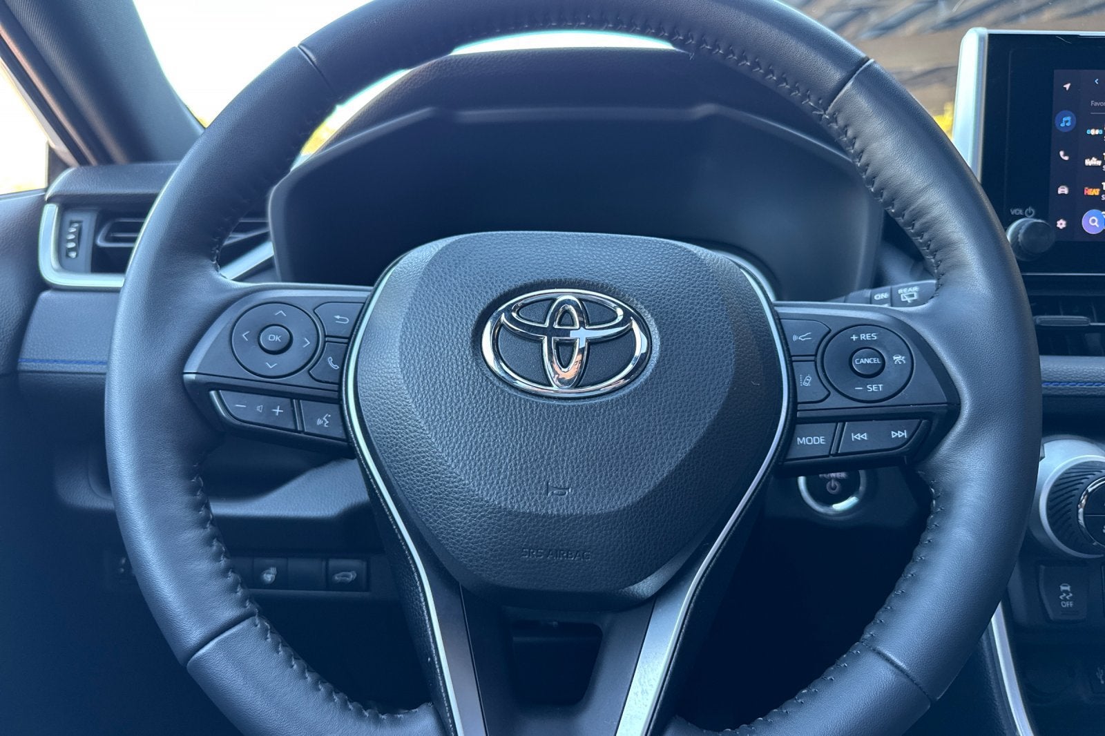 2024 Toyota RAV4 Hybrid SE