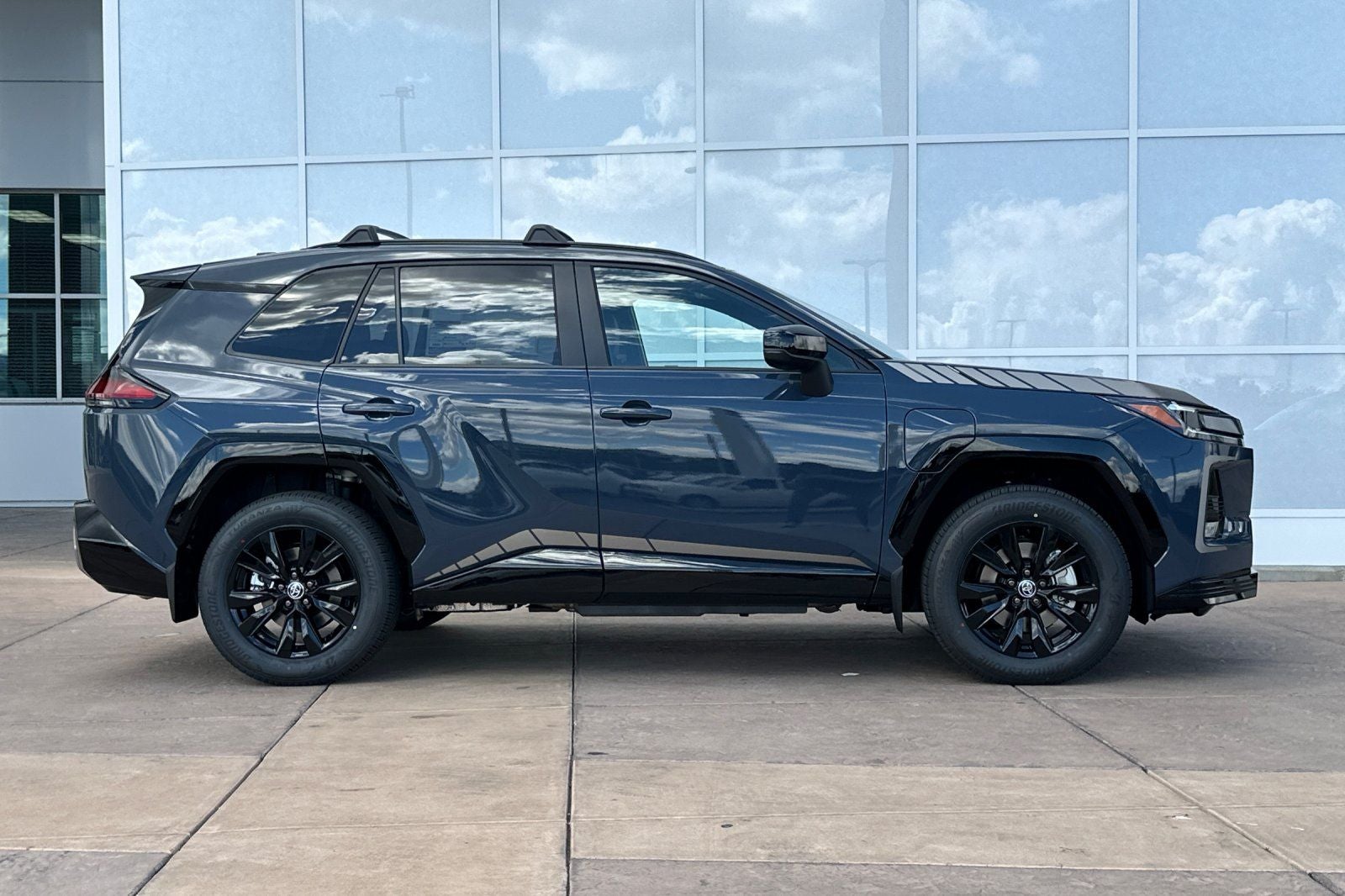 2026 Toyota RAV4 Plug-In Hybrid SE