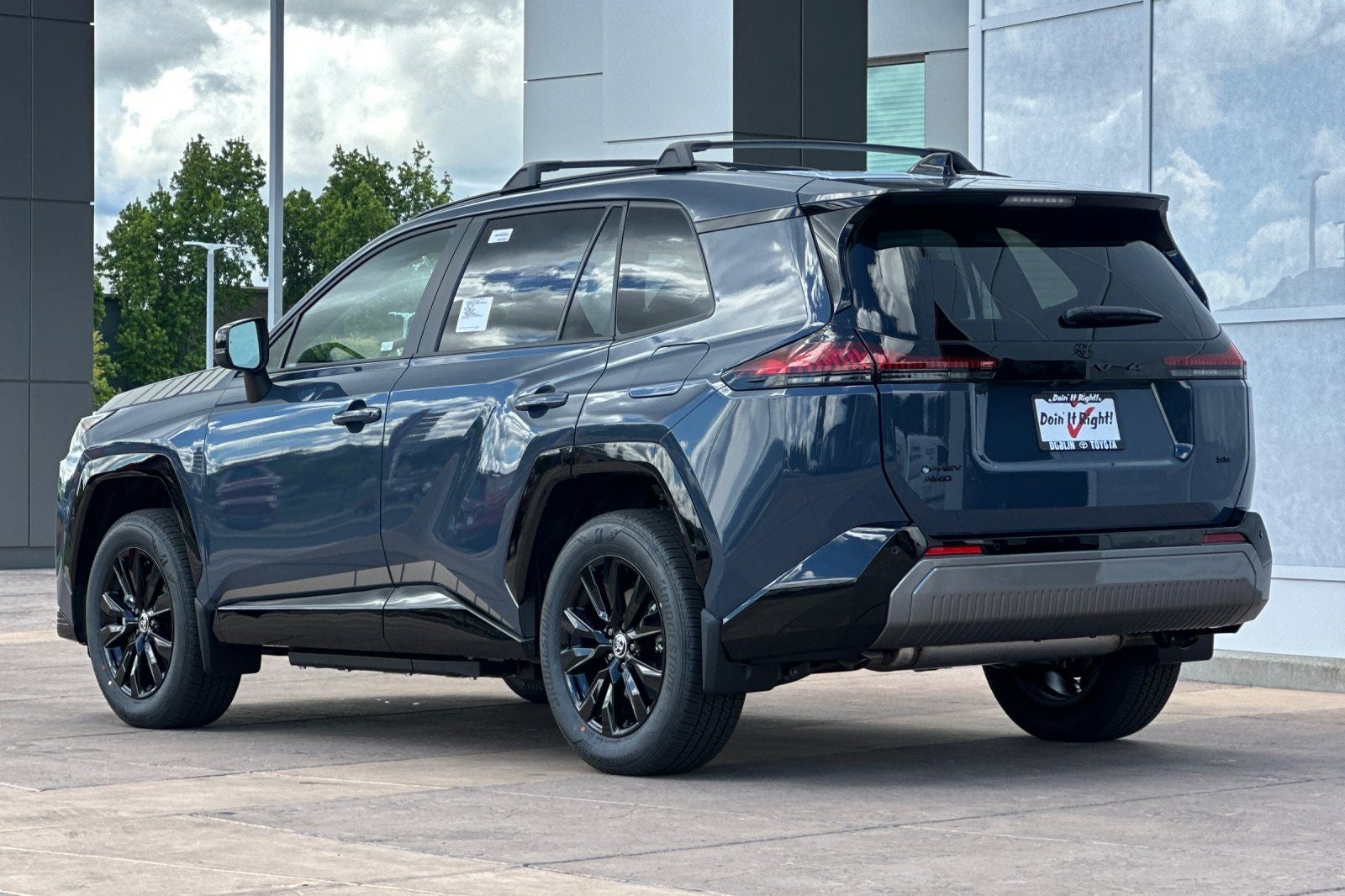 2026 Toyota RAV4 Plug-In Hybrid SE