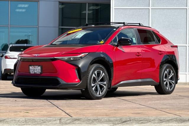 2025 Toyota bZ4X XLE