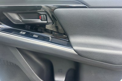 2024 Toyota bZ4X XLE