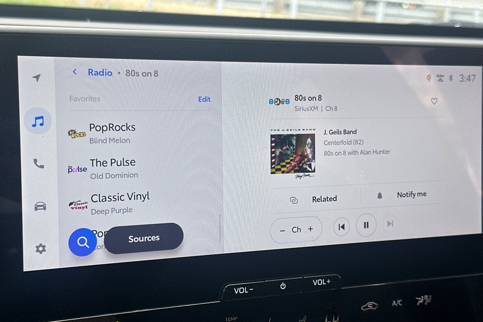 2024 Toyota bZ4X XLE
