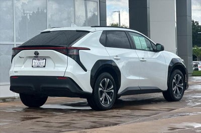 2024 Toyota bZ4X XLE