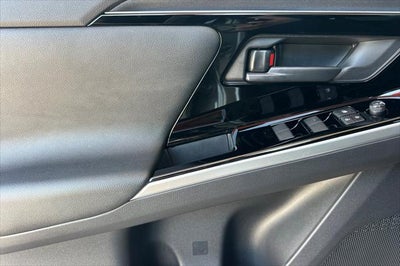 2024 Toyota bZ4X XLE
