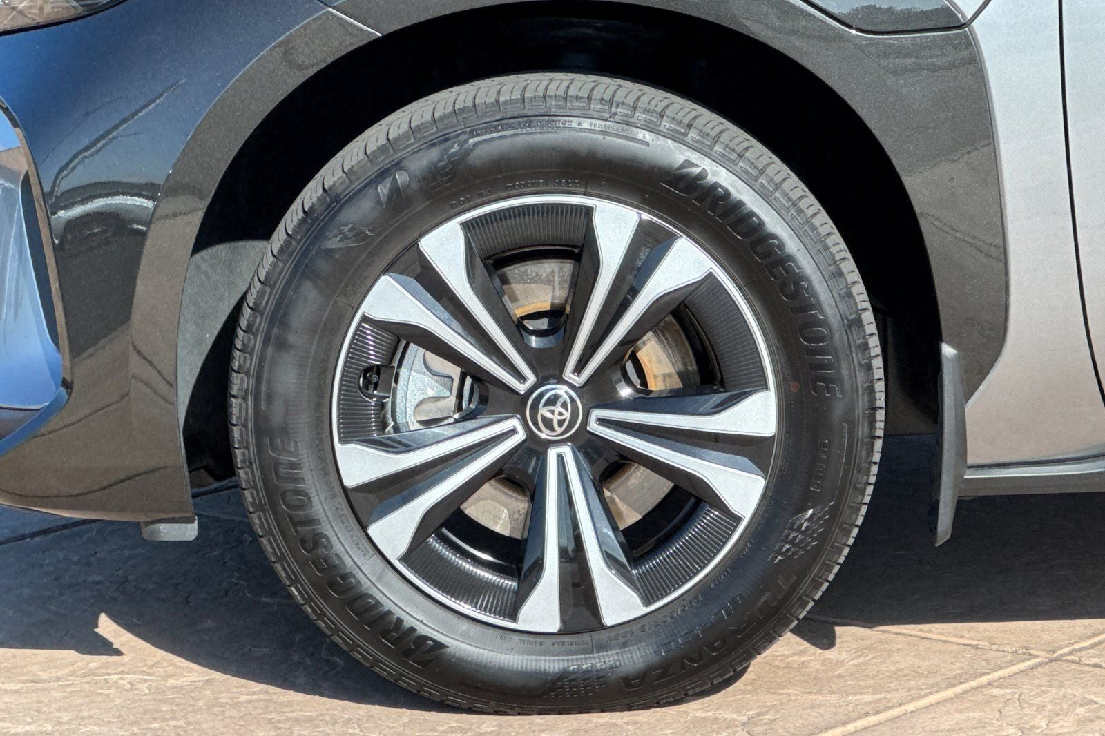 2024 Toyota bZ4X XLE