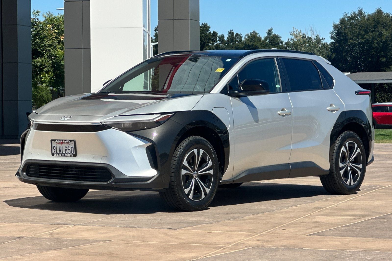 2024 Toyota bZ4X XLE