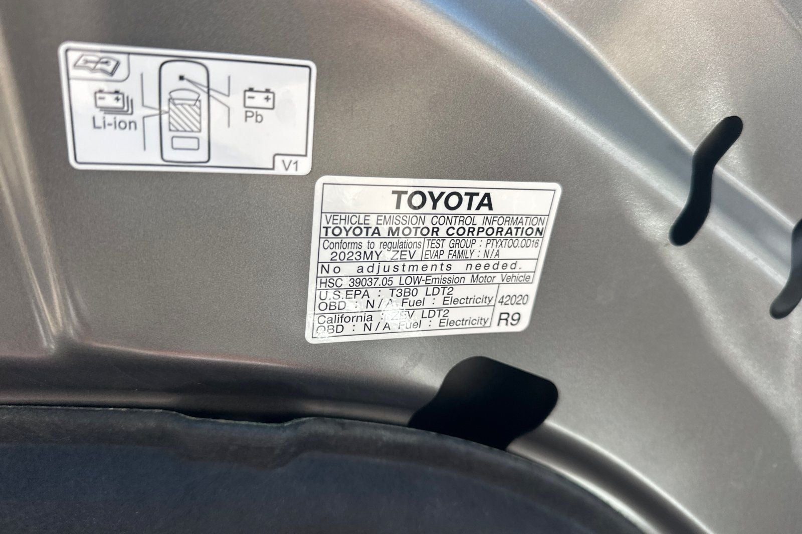 2023 Toyota bZ4X XLE