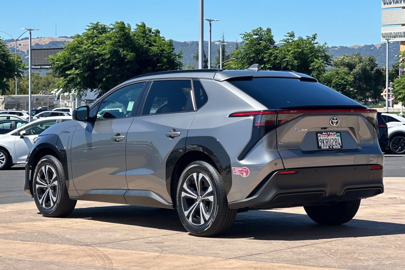 2023 Toyota bZ4X XLE