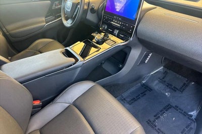 2023 Toyota bZ4X Limited