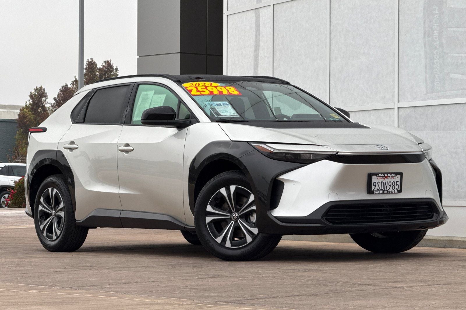 2024 Toyota bZ4X XLE