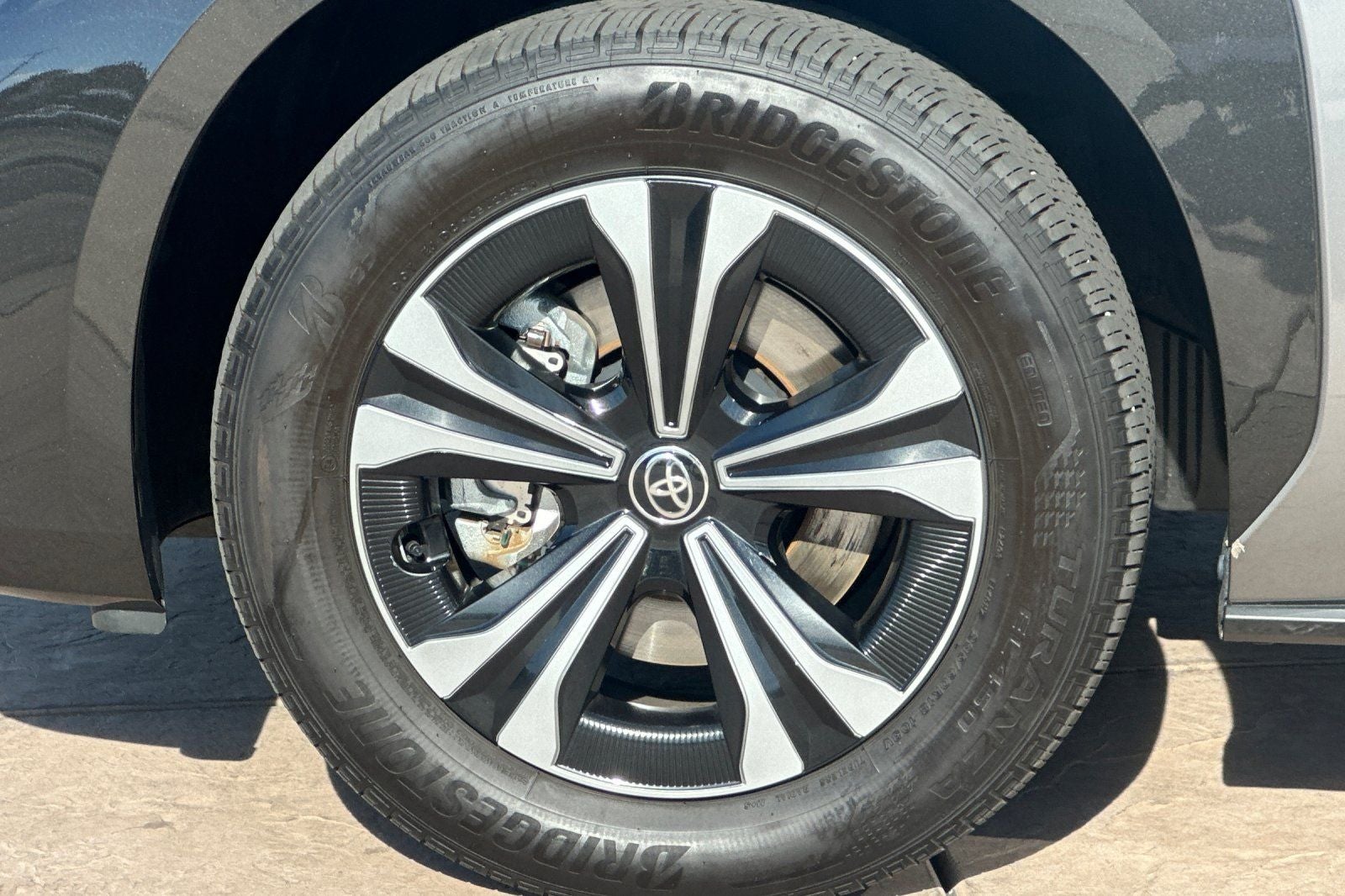 2024 Toyota bZ4X XLE