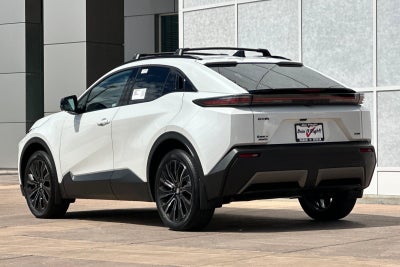 2026 Toyota C-HR Base