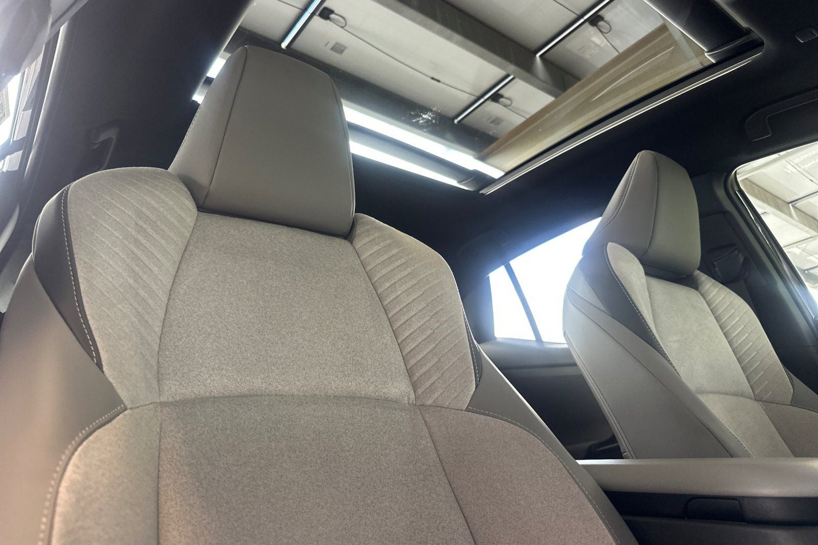 2026 Toyota C-HR Base