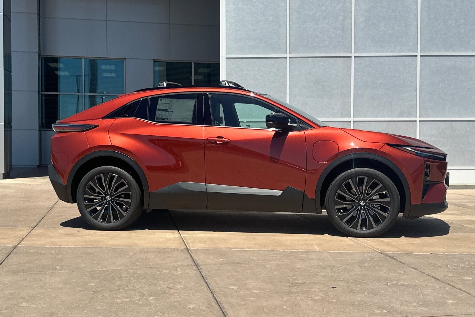 2026 Toyota C-HR XSE