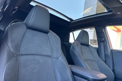2026 Toyota C-HR XSE