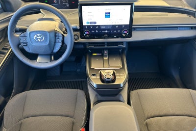2026 Toyota C-HR Base