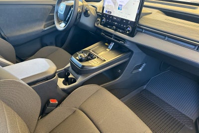2026 Toyota C-HR Base