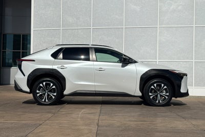 2024 Toyota bZ4X XLE