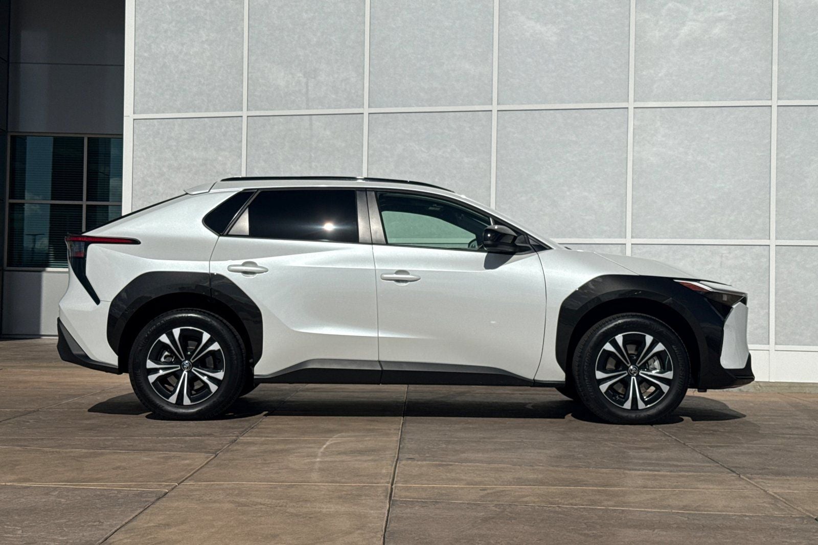 2024 Toyota bZ4X XLE