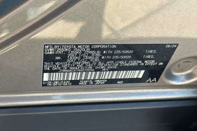 2024 Toyota bZ4X Limited