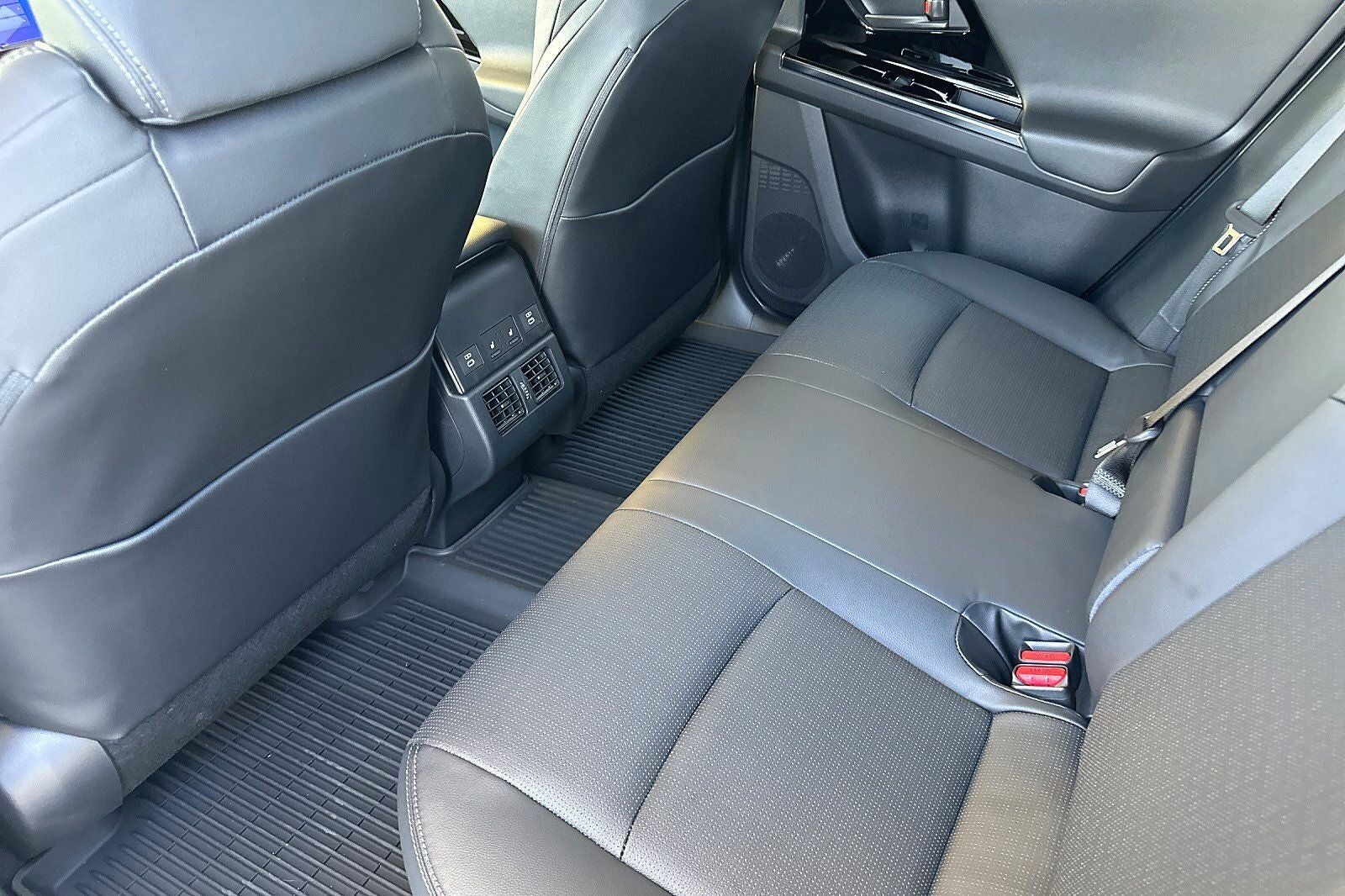 2023 Toyota bZ4X Limited