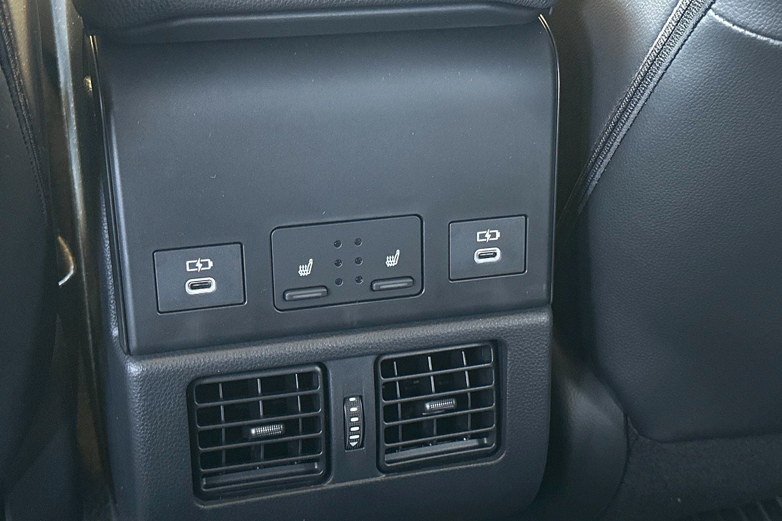 2023 Toyota bZ4X Limited