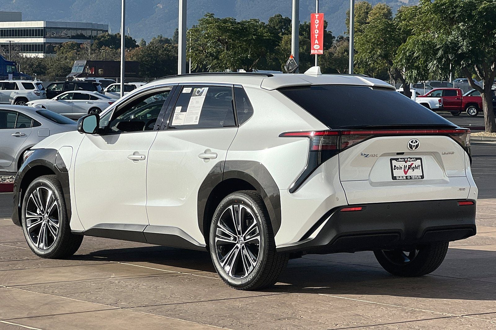 2023 Toyota bZ4X Limited