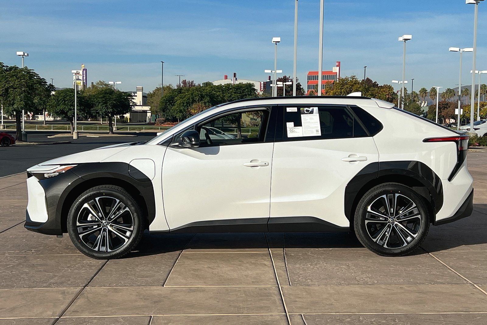 2023 Toyota bZ4X Limited