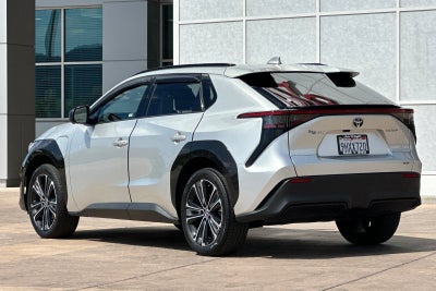 2023 Toyota bZ4X Limited