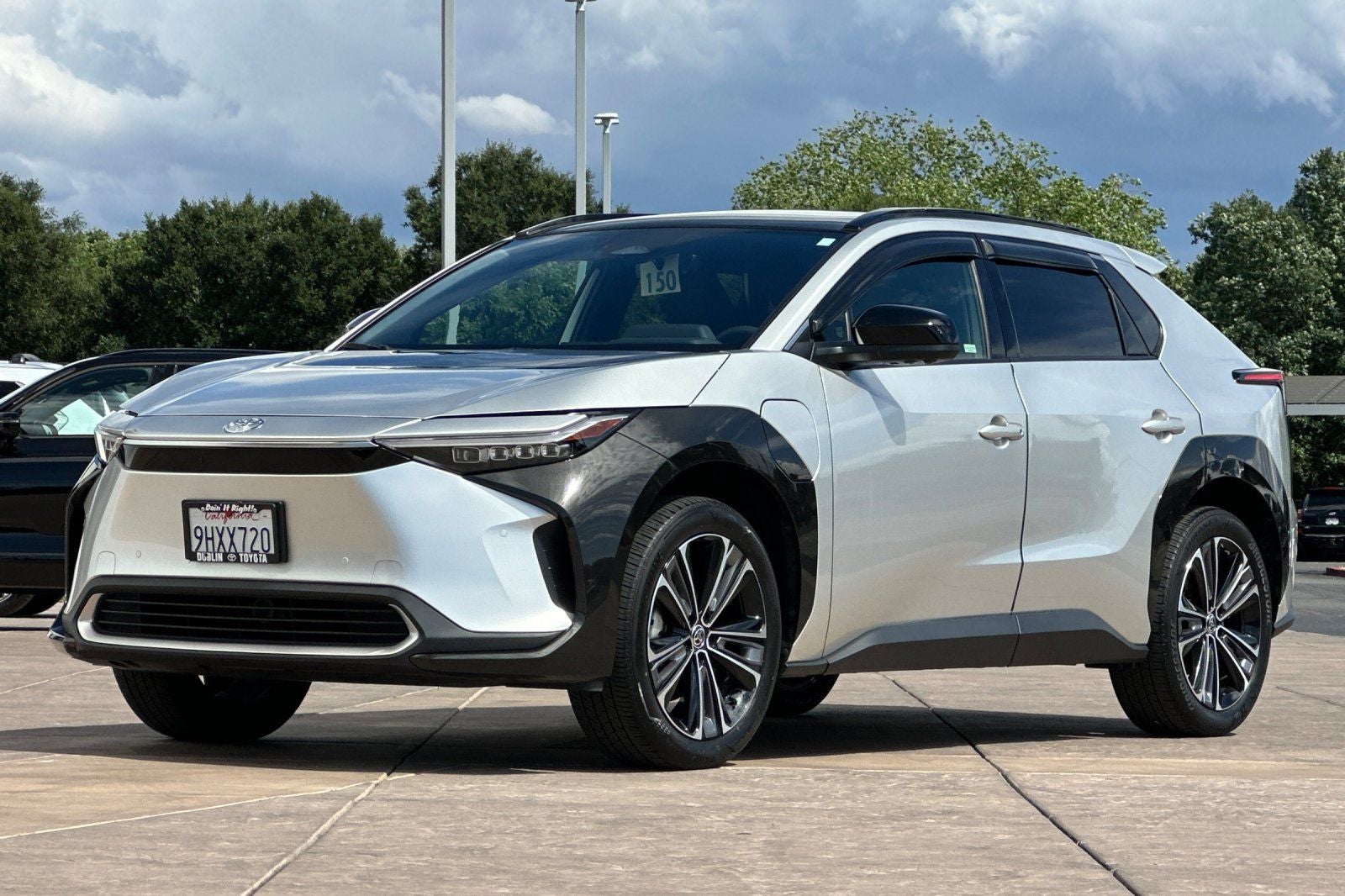 2023 Toyota bZ4X Limited