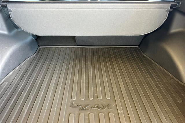 2023 Toyota bZ4X Limited