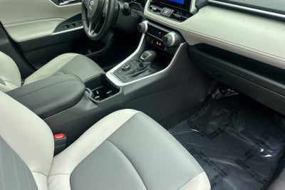 2025 Toyota RAV4 Hybrid XLE Premium