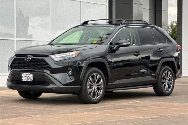 2025 Toyota RAV4 Hybrid XLE Premium