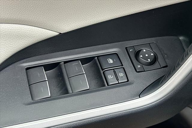 2025 Toyota RAV4 Hybrid XLE Premium