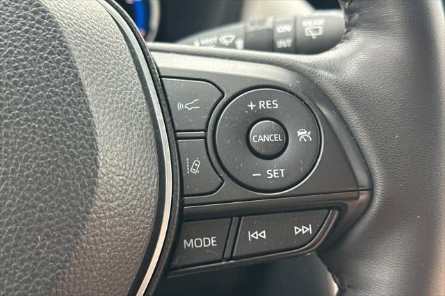 2025 Toyota RAV4 Hybrid XLE Premium