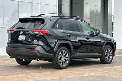 2025 Toyota RAV4 Hybrid XLE Premium