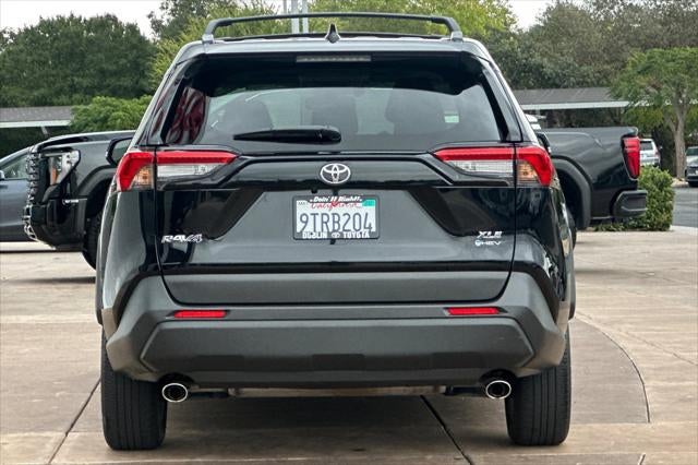 2025 Toyota RAV4 Hybrid XLE Premium