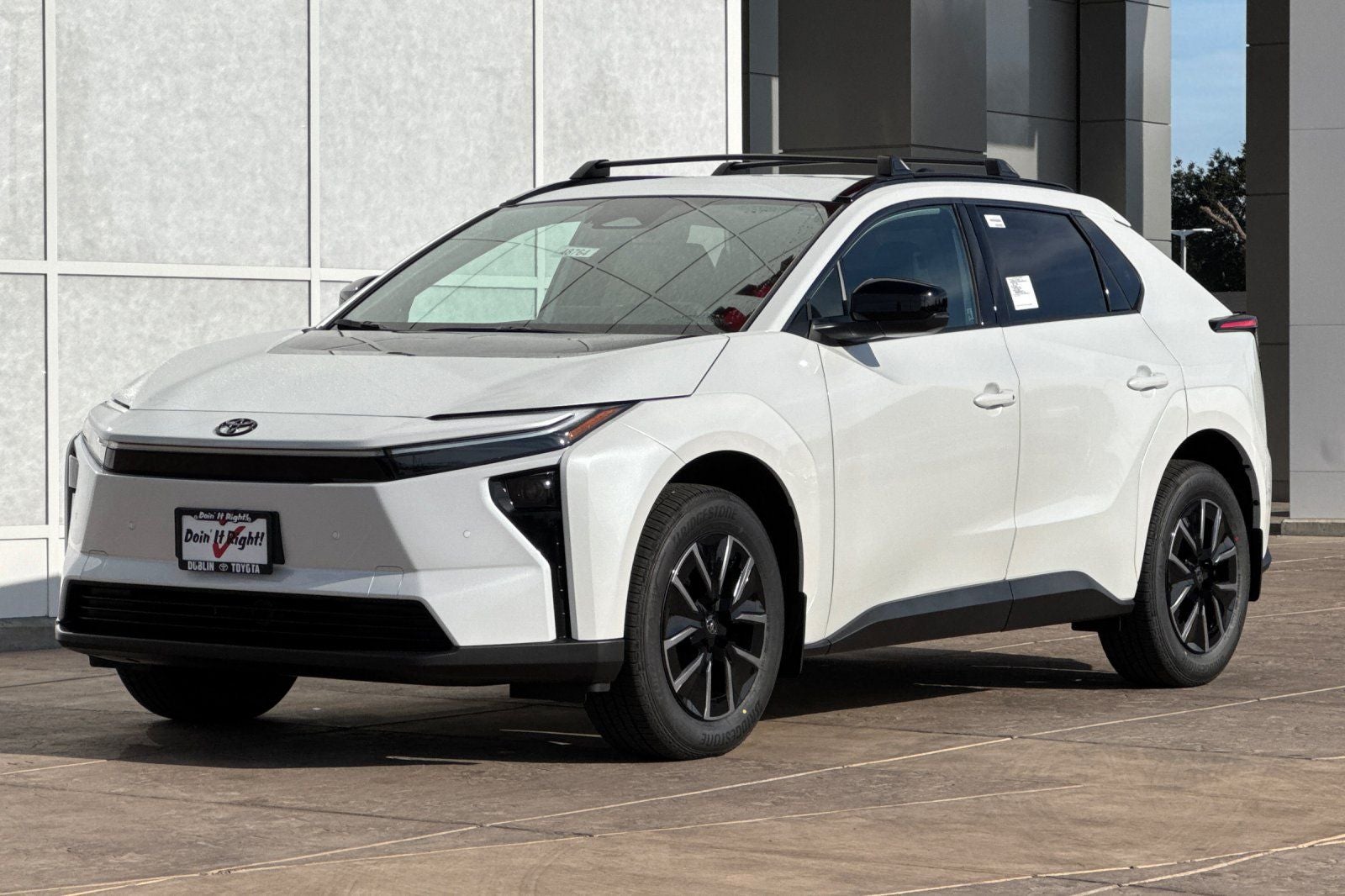 2026 Toyota bZ XLE Plus