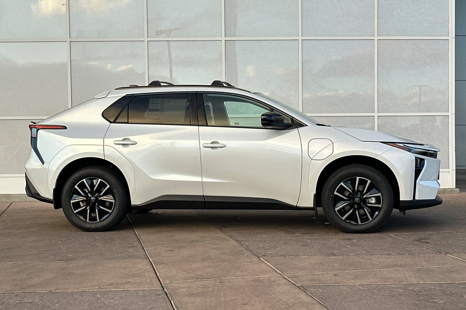 2026 Toyota bZ XLE Plus