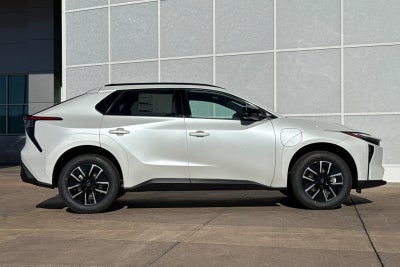 2026 Toyota bZ XLE Plus