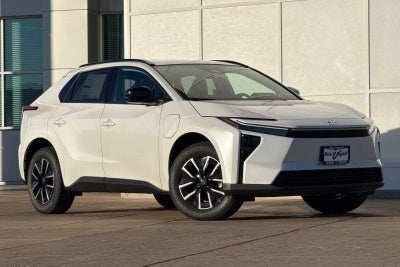 2026 Toyota bZ XLE Plus