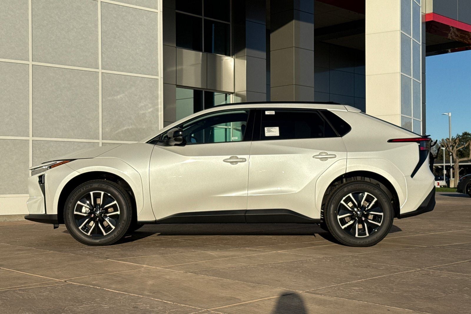 2026 Toyota bZ XLE Plus