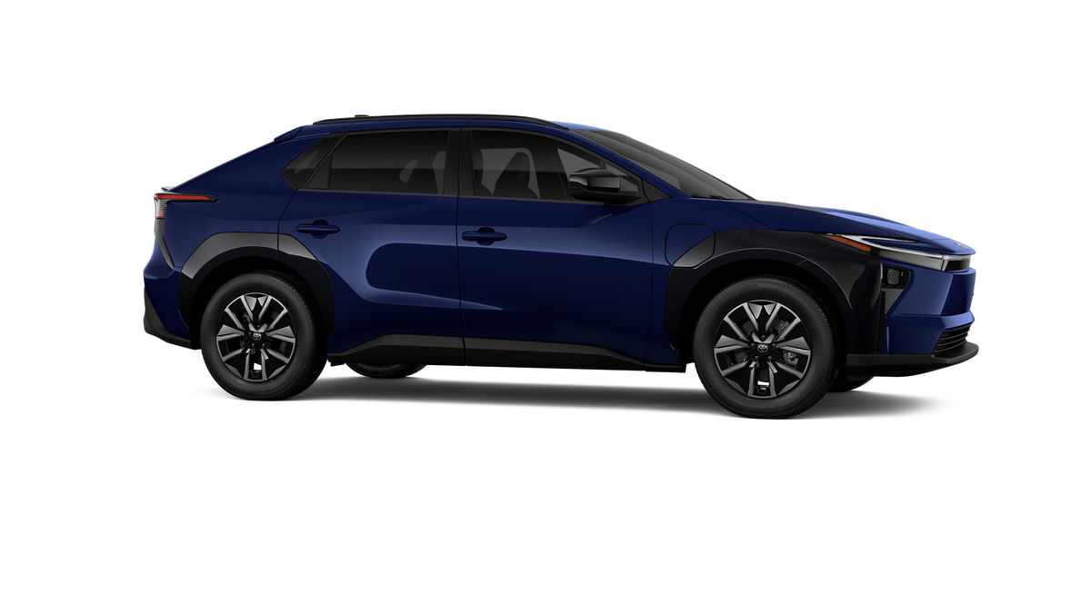 2026 Toyota bZ XLE Plus