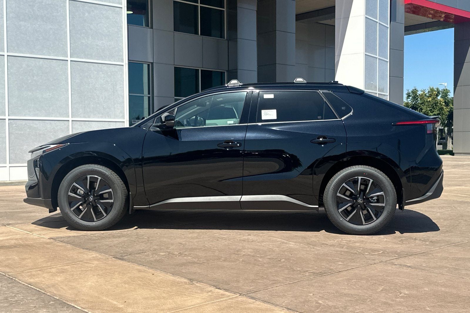 2026 Toyota bZ XLE Plus