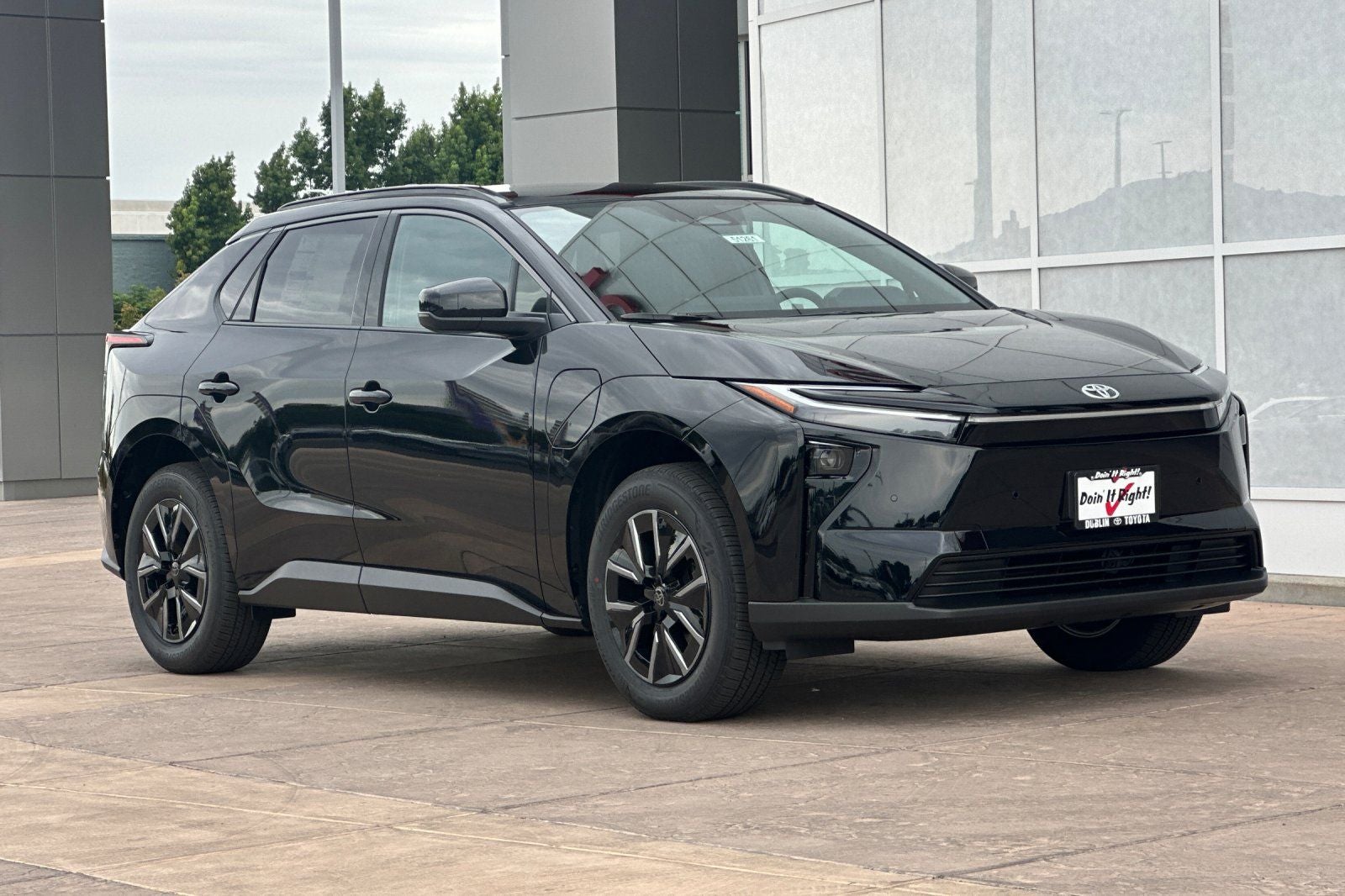 2026 Toyota bZ XLE Plus
