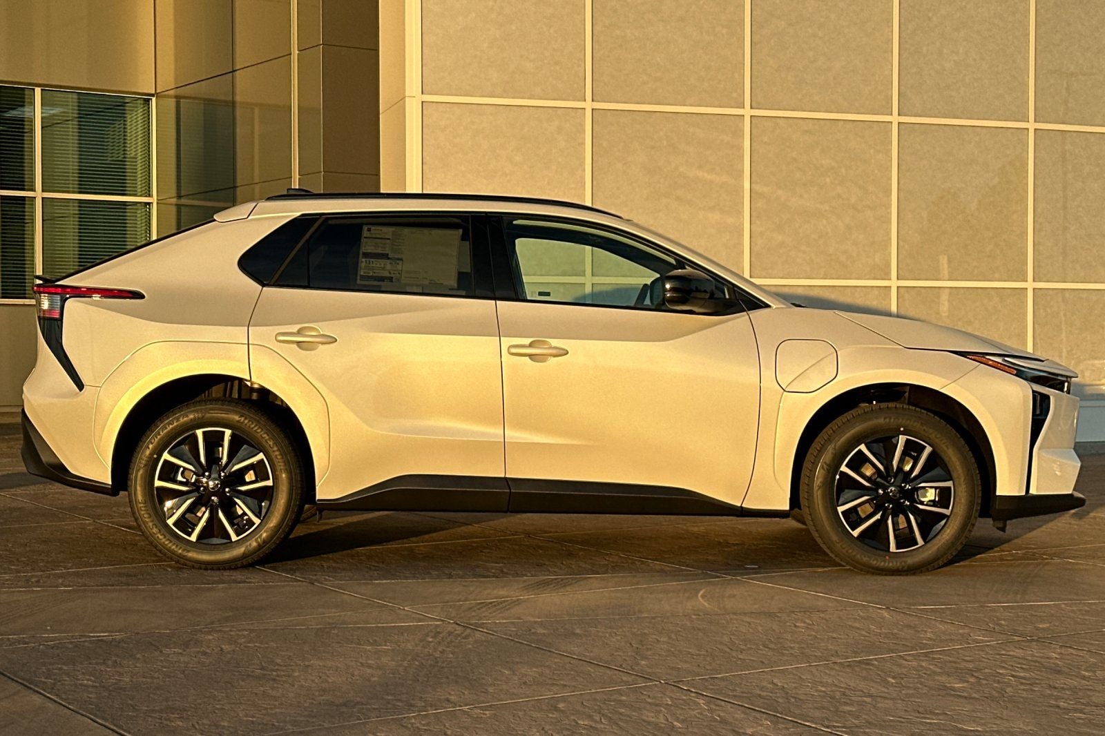 2026 Toyota bZ XLE Plus